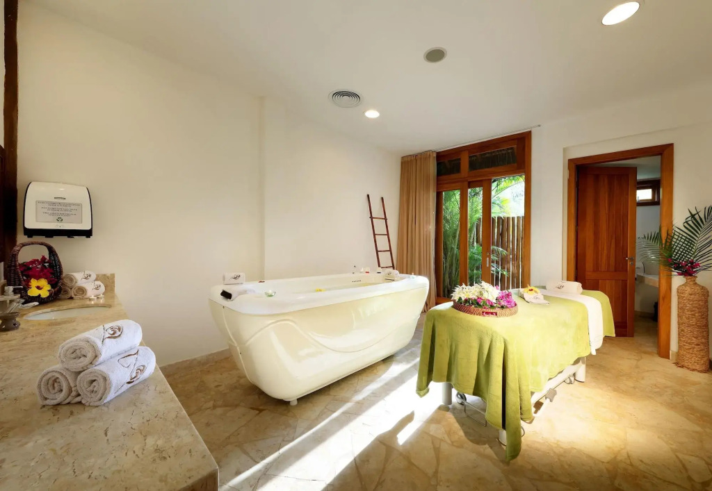 Grand Palladium Imbassaí Resort & Spa - Все включено