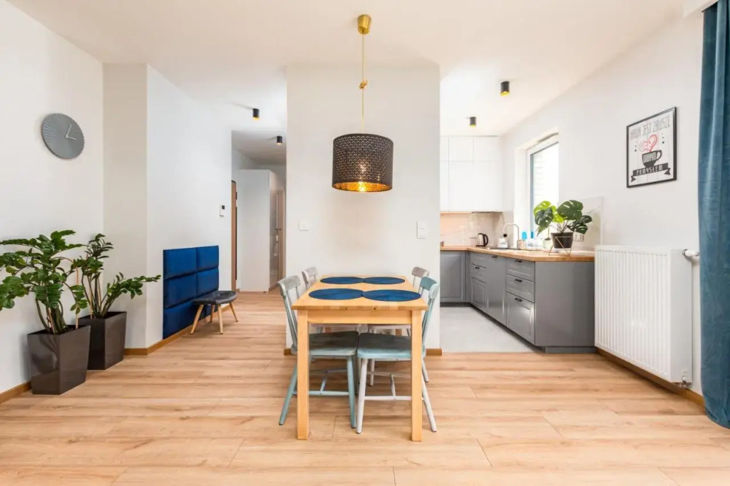 Hubnera 1 by Homeprime (Adults Only)