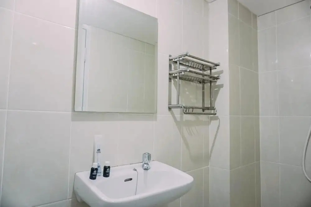 Restful And Homey Studio Apartment M-Town Residence