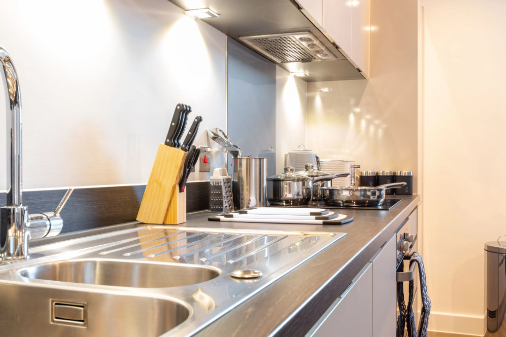 Chic Interior Designed Apartment -NEC/BHX/Solihull