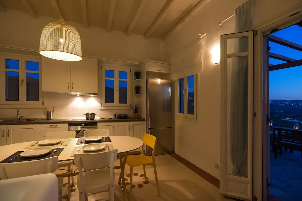 4Z Mykonos Villas