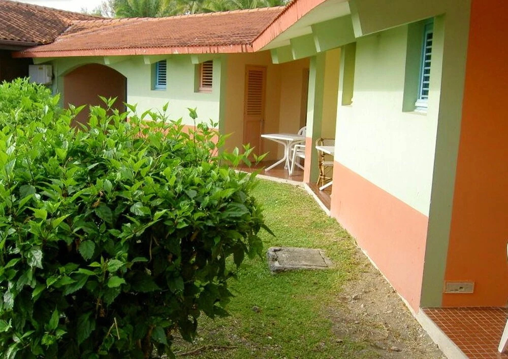 Studio in Sainte-anne, With Wonderful sea View, Enclosed Garden and Wifi