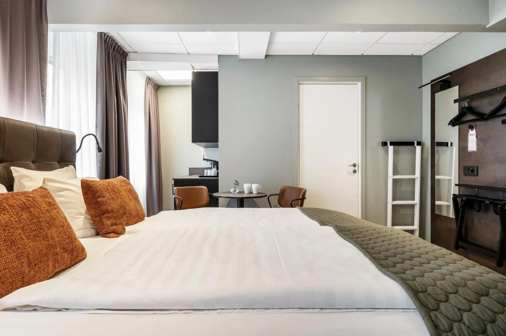 Hotel Point