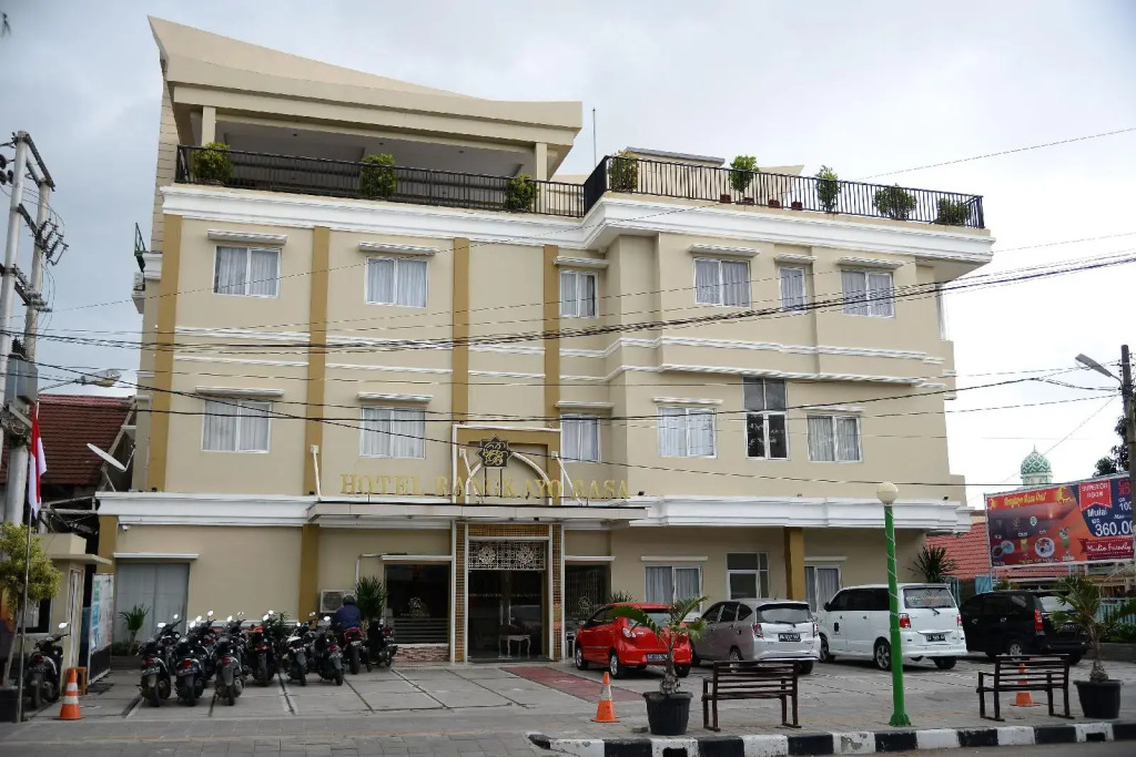 Rangkayo Basa Halal Hotel