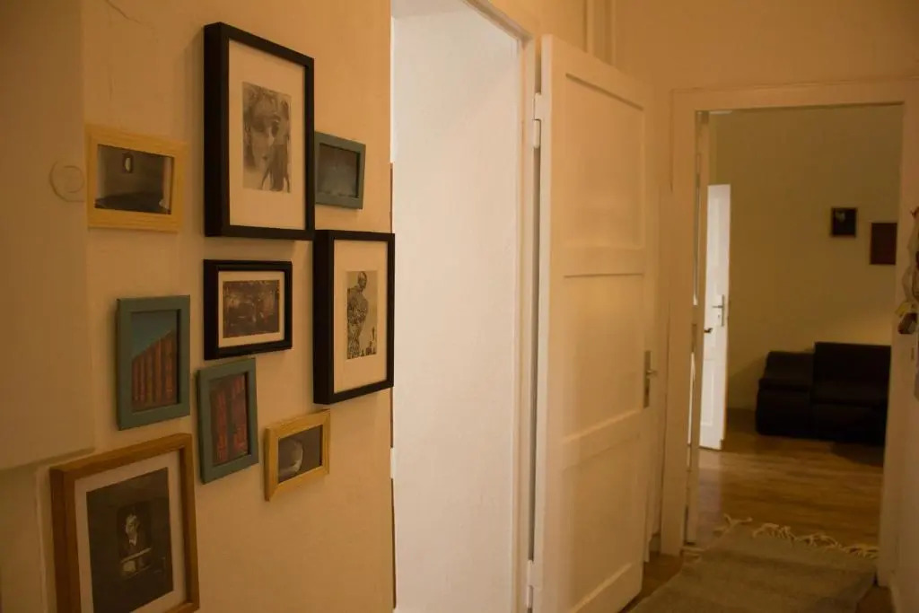 Central , 3 Rooms in Frankfurter Tor
