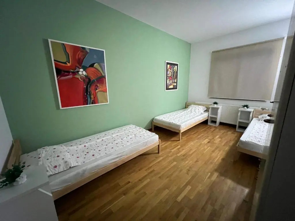 Alias Hostel