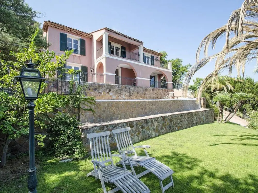 Villa in Anthéor, With Stunning sea Views and Private Swimming Pool