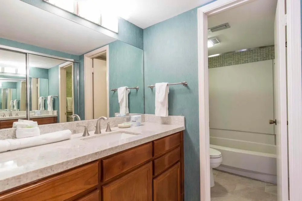 Suntide II Condominium 403