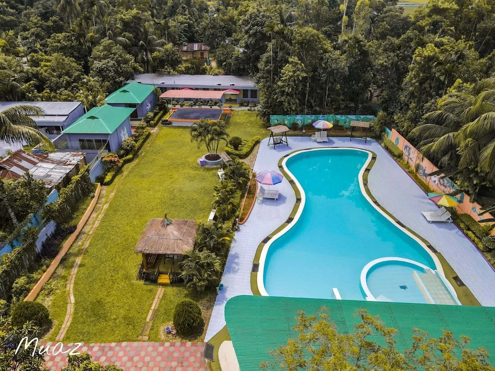 Tea Heaven Resort