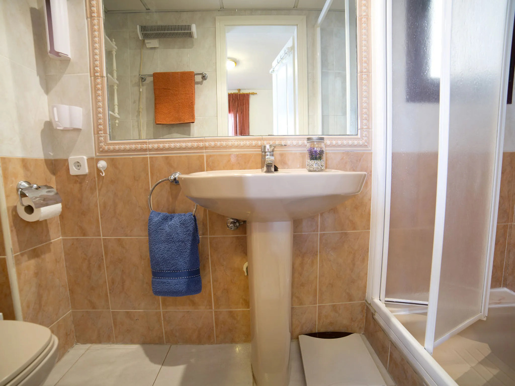 Apartment Topacio I by Interhome