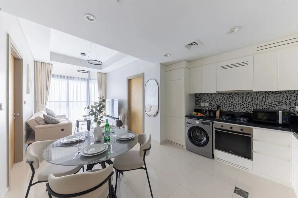 Cozy 2BR in Business Bay Aykon Tower