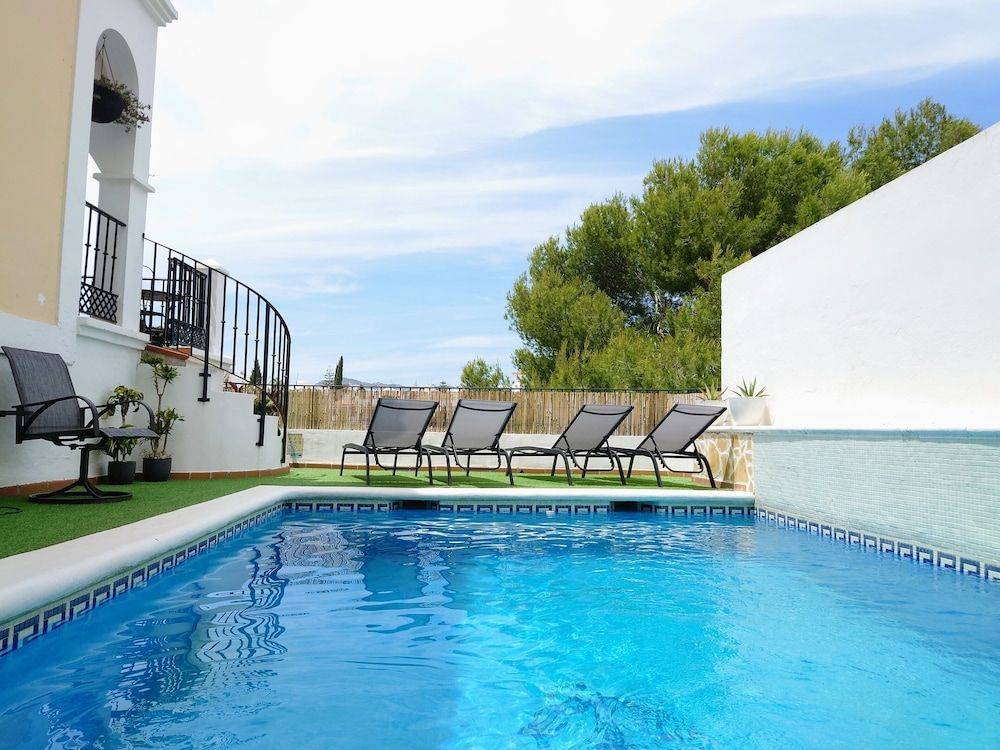 Carmen Rooms -- Boutique B&B by the sea