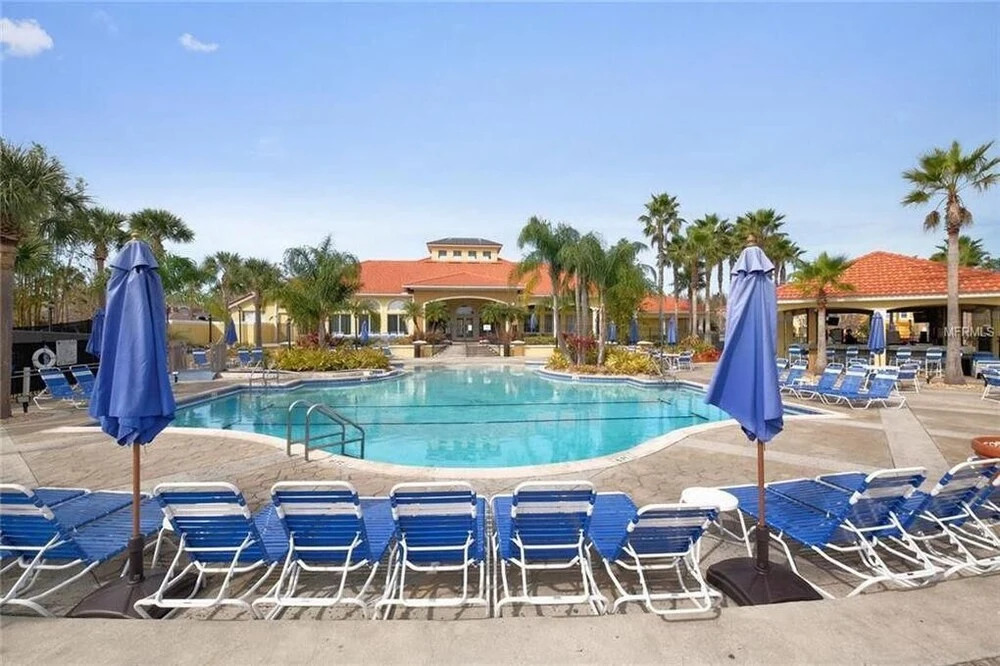 Escape To A 4br, 2ba W/recreation Room 4 Bedroom Villa