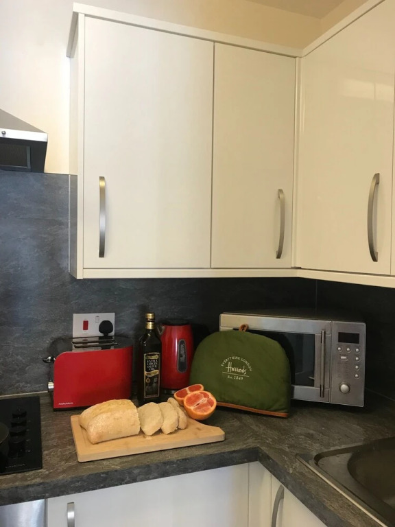 Polwarth Gardens Edinburgh Apartment