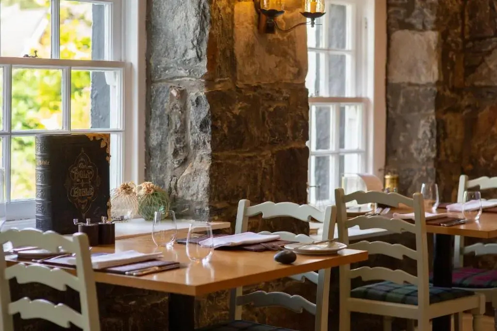 Eddrachilles Hotel