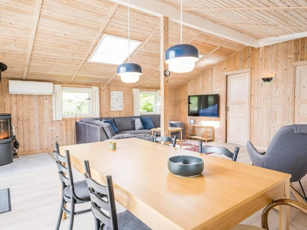 5 Person Holiday Home in Oksbol
