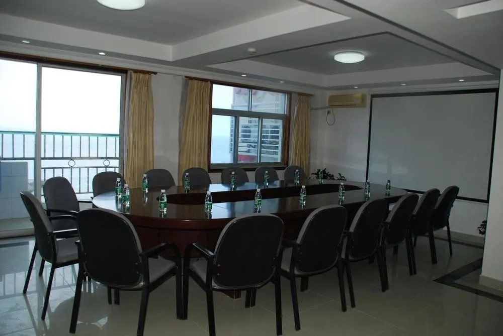 Shenzhen White House Seaview Resort Hotel