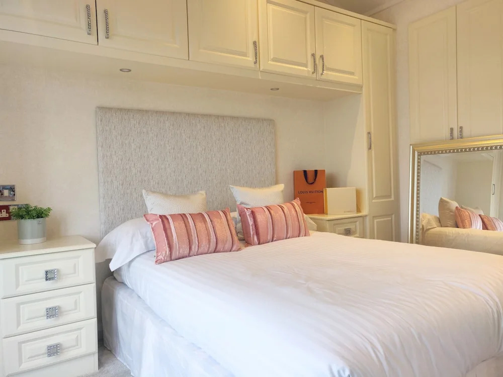 Chartwell Lodge With Hot Tub 45 at Stewarts Resort