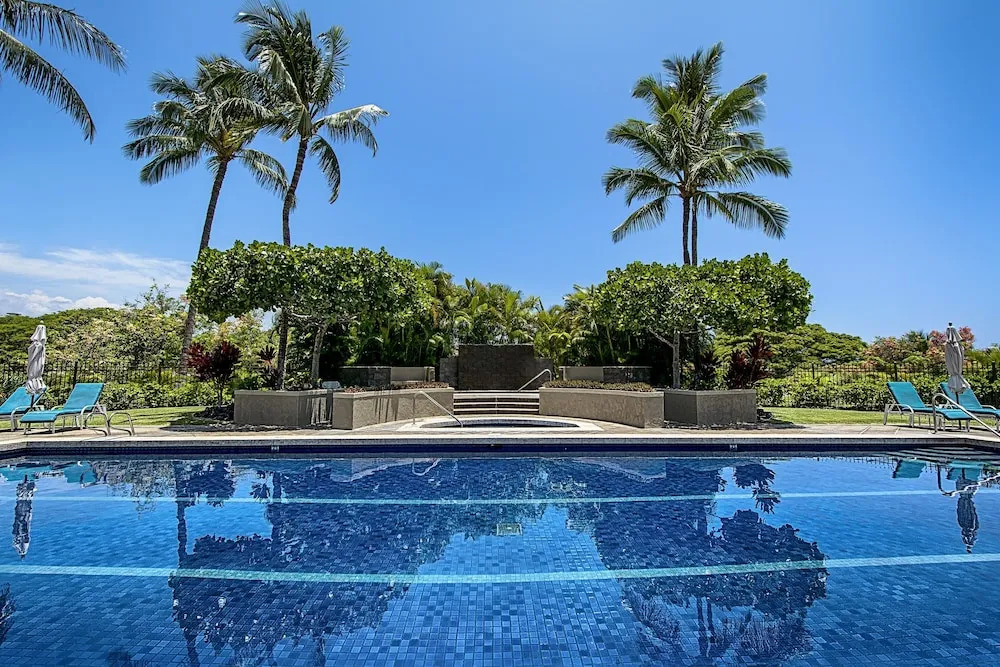 Vista Waikoloa B-206 2 Bedroom Condo by RedAwning