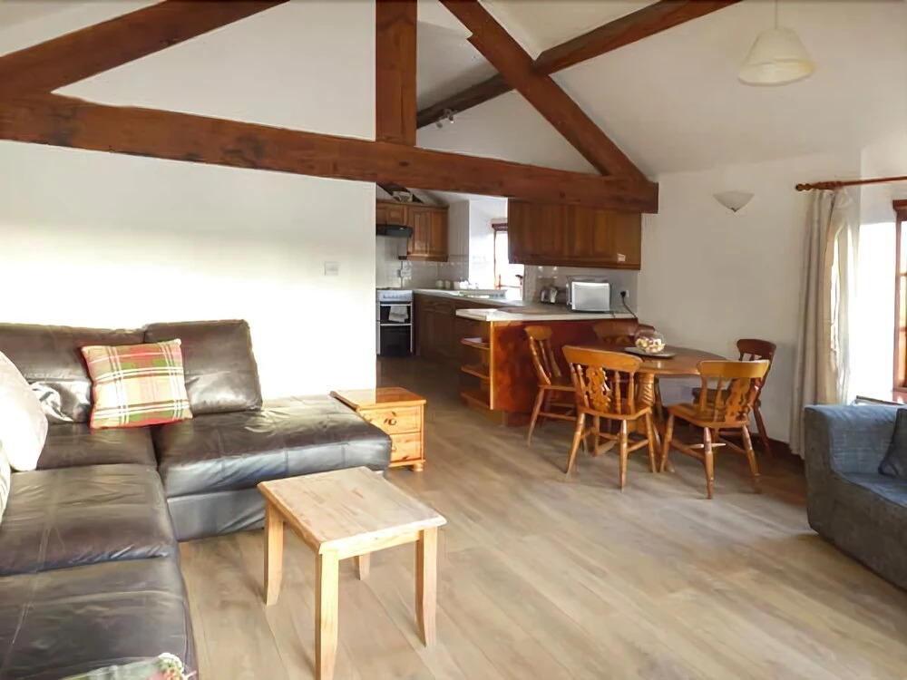 Flat Cottage