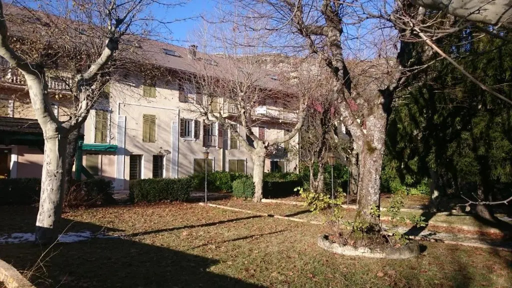GÎTE DE CHARME , F2 Duplex 37 m2 , SUD , à THORENC - ANDON 06