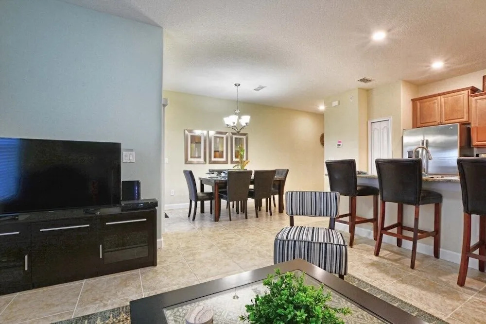 Storey Lake-4 Bedroom Townhome W/splashpool-1603st Townhouse