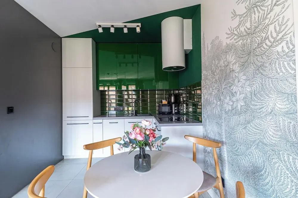 Waterlane Island Deluxe 4 by Grand Apartments