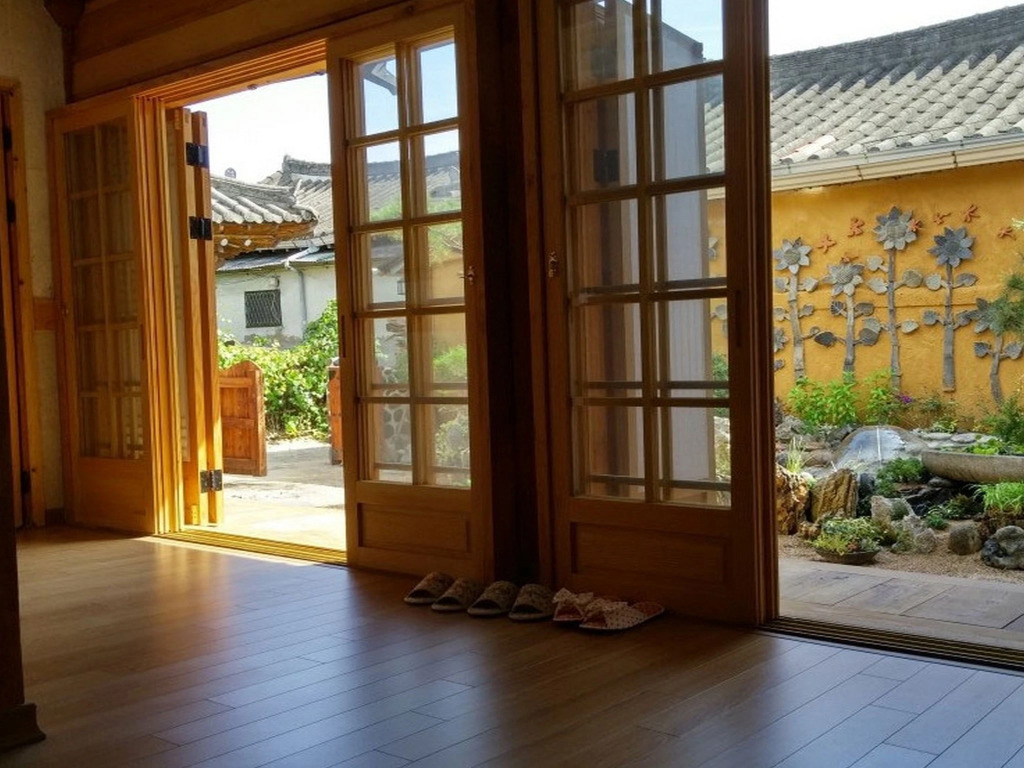 Happiness Full Hanok Guesthouse