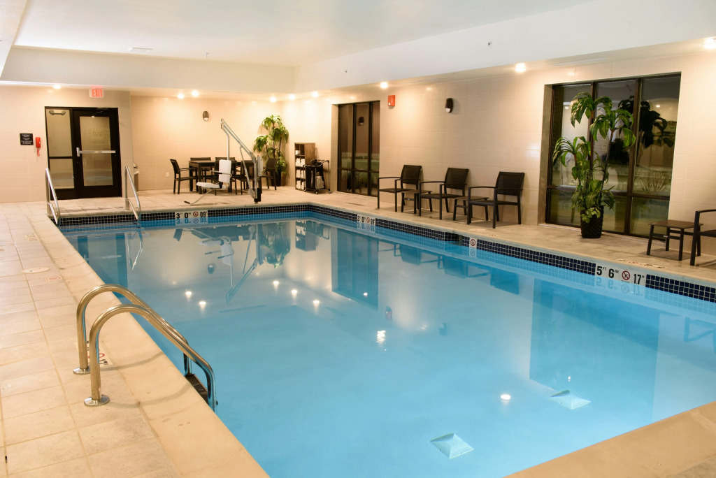 Hampton Inn & Suites Bay City