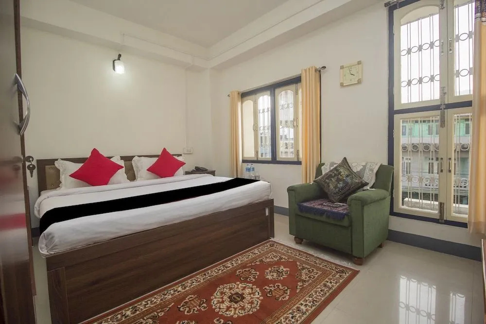 Oyo 24942 Hotel Lhasa