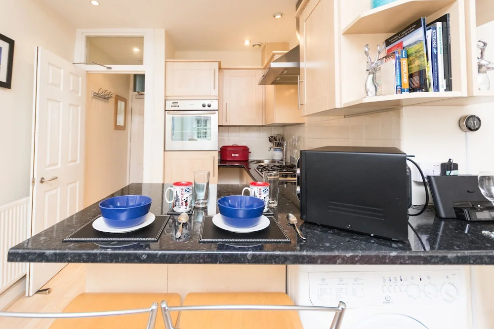 Luxury New Town 1 Bed Apartment