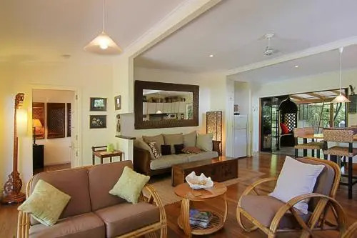 Byron Bay Accom 28 Childe Street, Byron Bay - Banaba