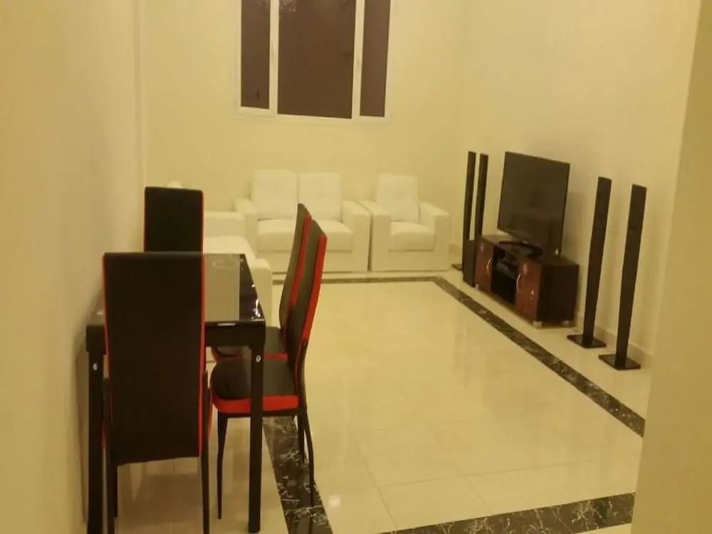 Grand Plaza Apartments