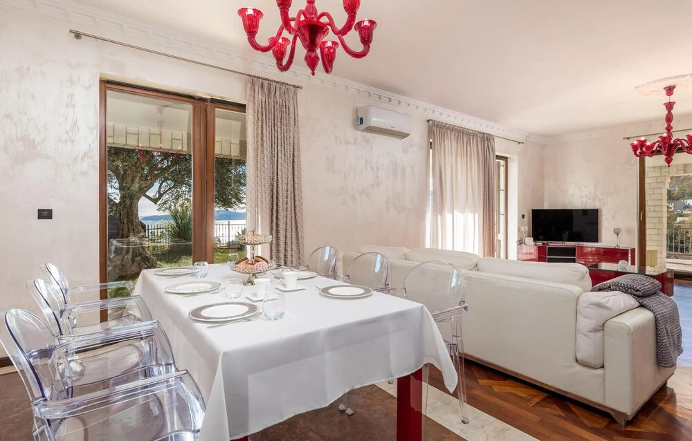 Lovely Home In Veprinac
