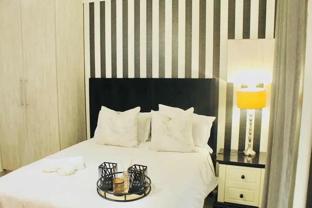 Exquisite 1-bed Apartment in Sandton