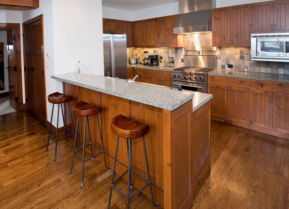 Lavish 3br 3.5ba Bachelor Gulch  Steps To Lifts 3 Bedroom Condo by RedAwning