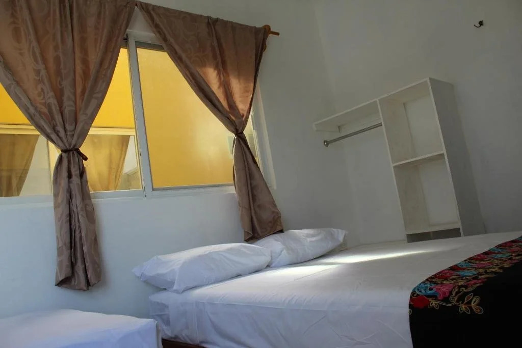 La Casona Hotel & Hostel