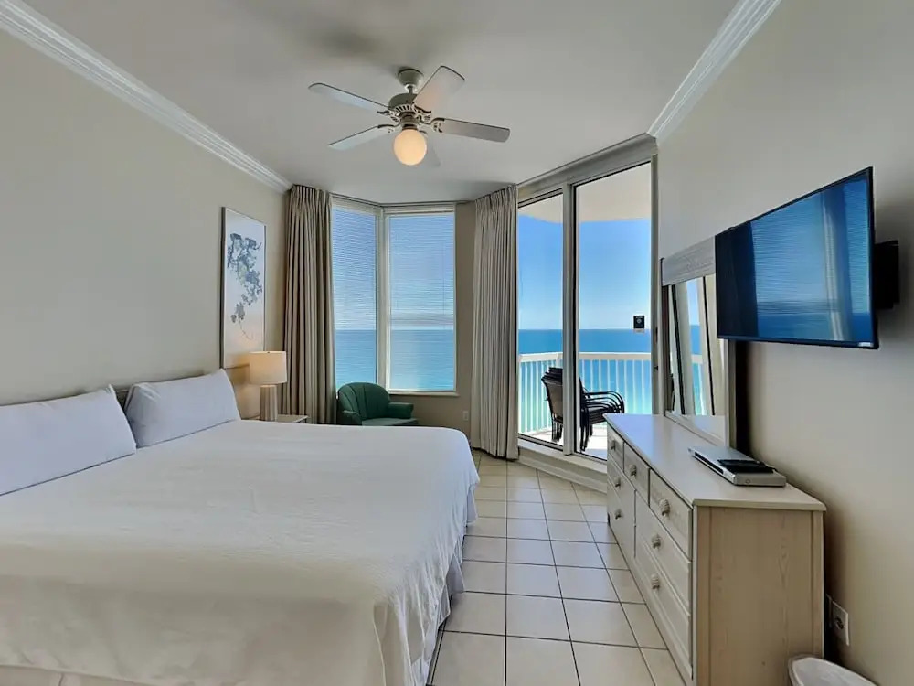 Silver Beach Towers #1805E by Southern Vacation Rentals