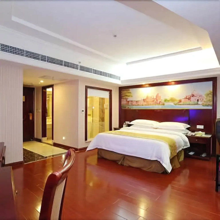 Vienna Hotel (Changsha County Haide Park)