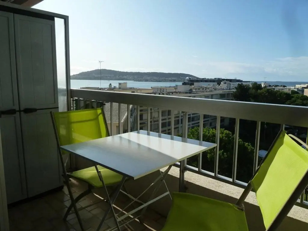 Appartement Balaruc-les-Bains, 1 pièce, 2 personnes - FR-1-571-9