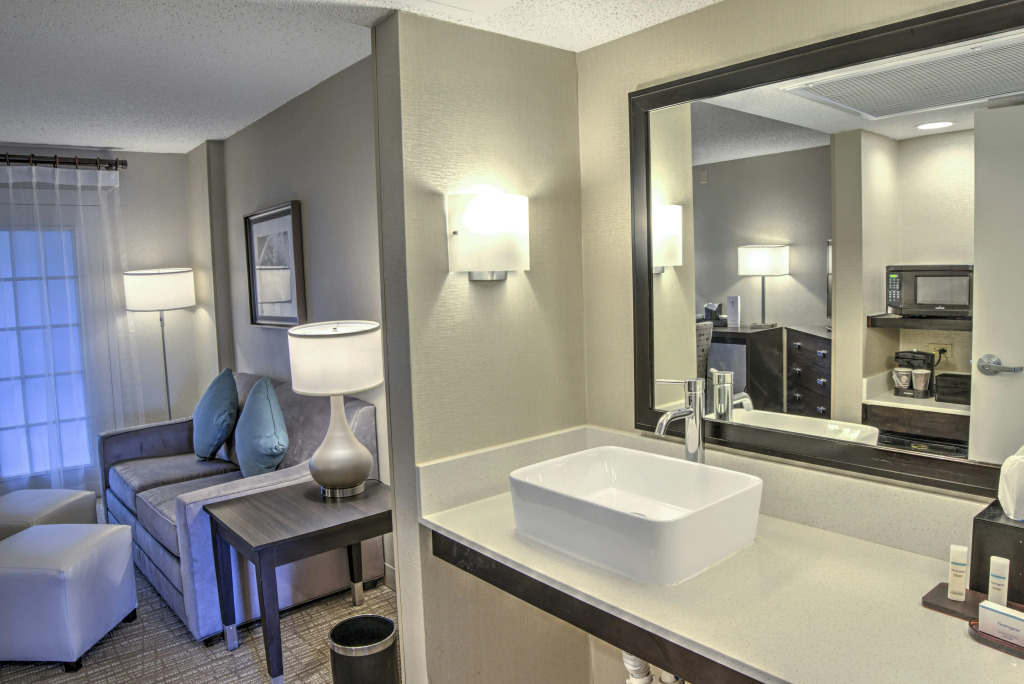 Embassy Suites by Hilton Indianapolis North