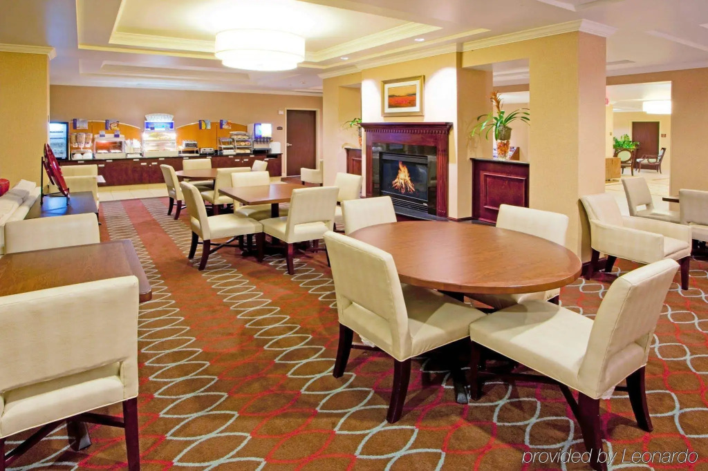 City Express by Marriott Washington, DC Northeast
