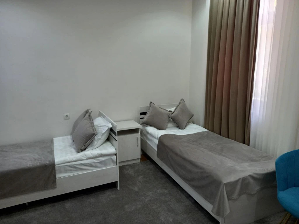 Nurshod Hotel