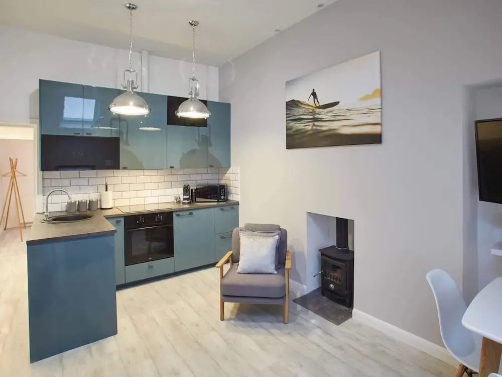 Host Stay The Surfer s Loft Apartment