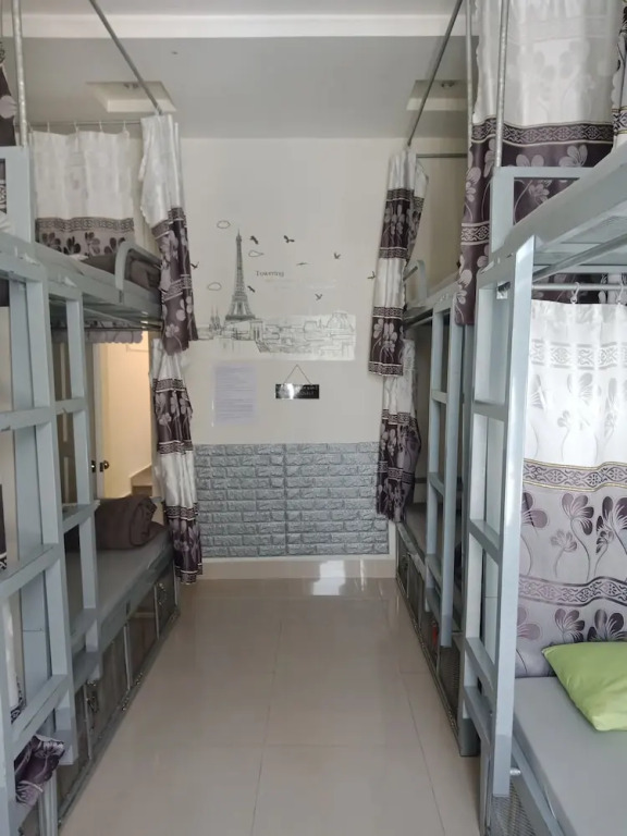 Europe Town Hostel & Bar - Adults Only
