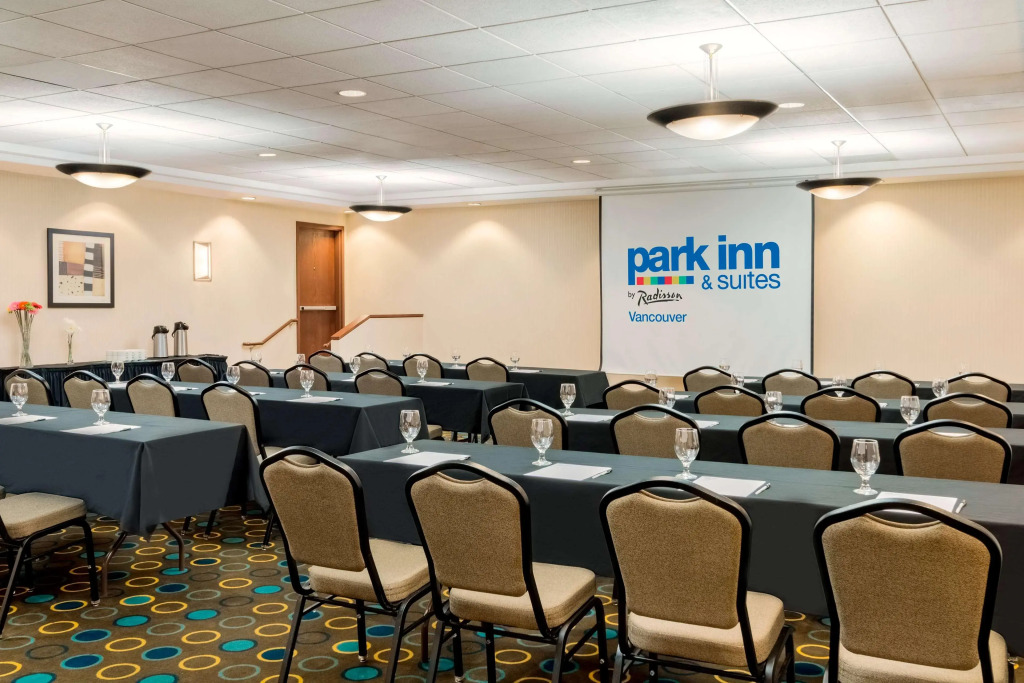 Park Inn & Suites by Radisson, Vancouver