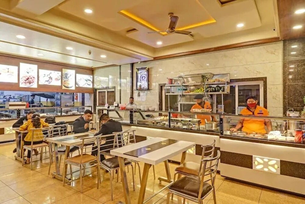 iROOMZ Sri Udupi Park Suites PMC