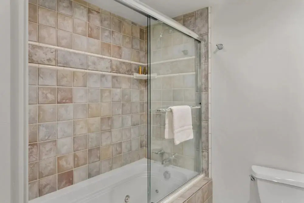 Trail's End Lodge at Deer Valley Resort - Two Bedroom Residence with Den and Spa #102 2 Condo