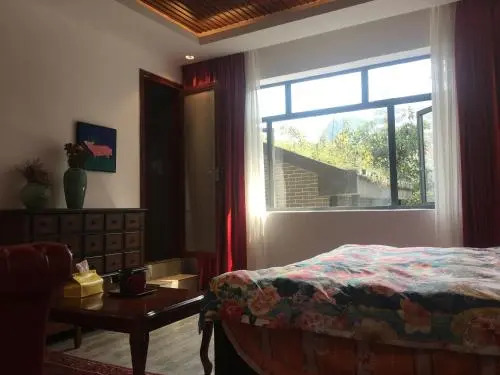 No1 Little Street Guest House