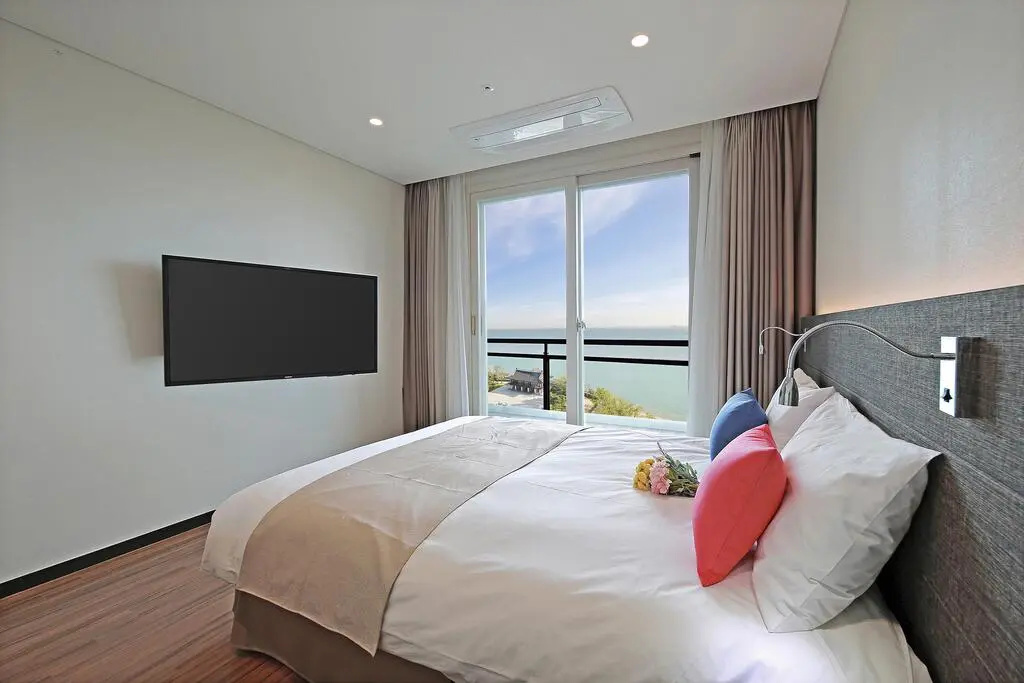 Skytop Hotel Incheon Airport
